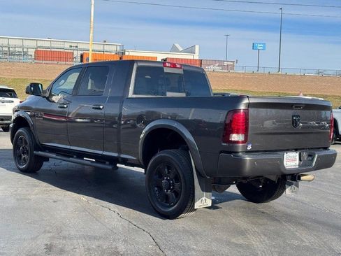 Used 2018 RAM 2500 Laramie w/ Sport Appearance Group image 6