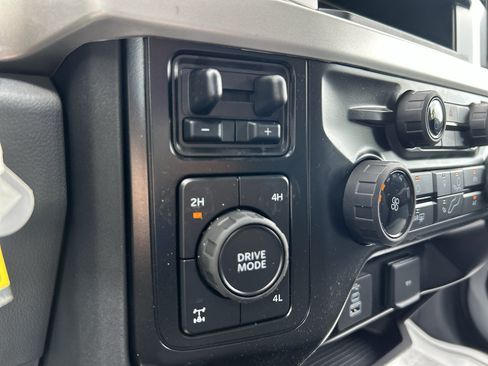 New 2026 Ford F250 XL w/ STX Appearance Package AWD/4WD image 68
