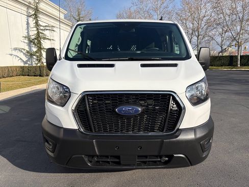 Used 2024 Ford Transit 250 Low Roof w/ Exterior Upgrade Package image 4