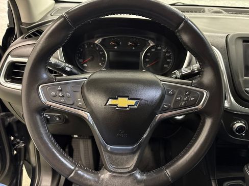Used 2020 Chevrolet Equinox LT AWD/4WD image 22