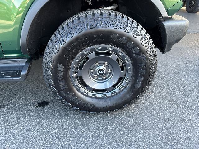 Certified 2025 Ford Bronco Outer Banks w/ Sasquatch Package AWD/4WD image 12