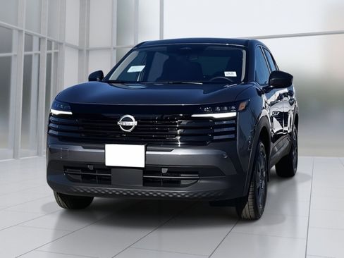 New 2026 Nissan Kicks S image 6