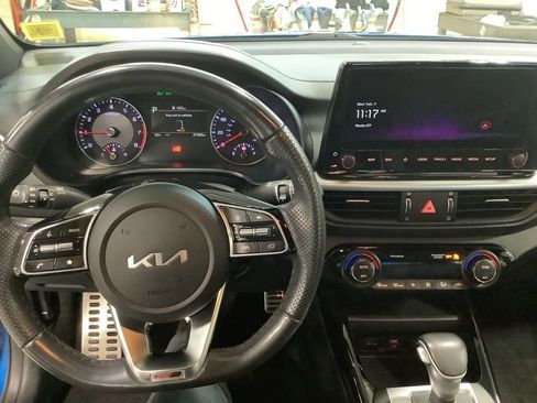 Certified 2023 Kia Forte GT-Line image 15