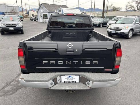 Used 2003 Nissan Frontier SVE image 4