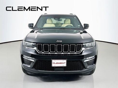 Used 2023 Jeep Grand Cherokee Limited AWD/4WD image 3
