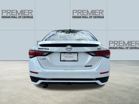 New 2025 Nissan Sentra SR w/ Midnight Edition image 6