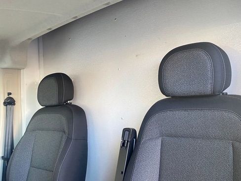Used 2022 RAM ProMaster 2500 image 2