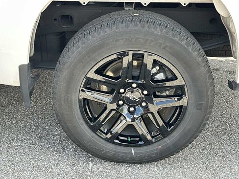 Certified 2024 Chevrolet Silverado 1500 Custom w/ LPO, Dark Essentials Package RWD image 12