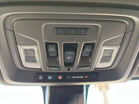 Used 2021 GMC Sierra 2500 Denali w/ Denali Ultimate Package AWD/4WD image 27
