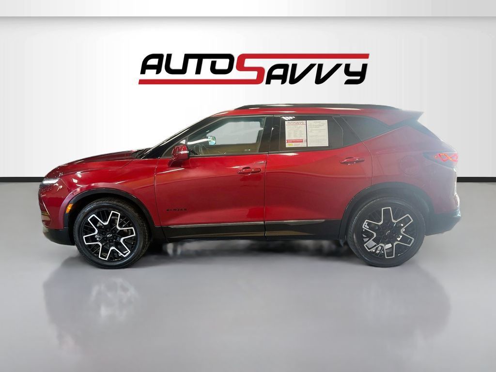 Used 2023 Chevrolet Blazer RS w/ Driver Confidence II Package AWD/4WD image 4