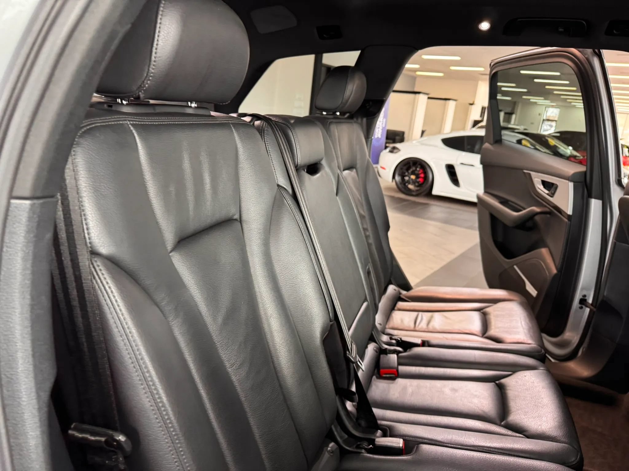 Used 2018 Audi Q7 2.0T Premium Plus w/ Premium Plus Package AWD/4WD image 14