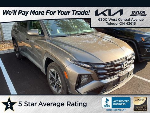 Used 2025 Hyundai Tucson SEL AWD/4WD image 1