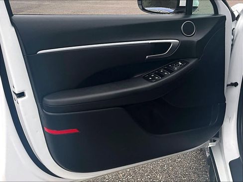 Used 2025 Hyundai Sonata SEL image 8
