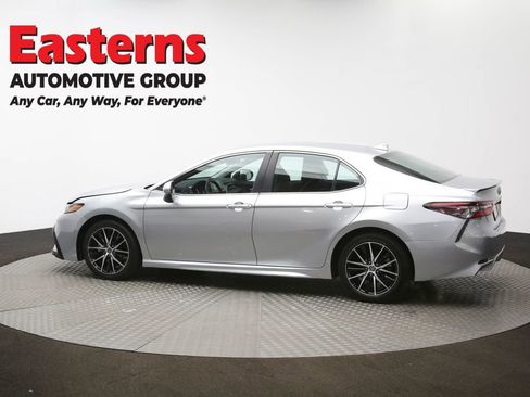 Used 2023 Toyota Camry SE FWD image 61