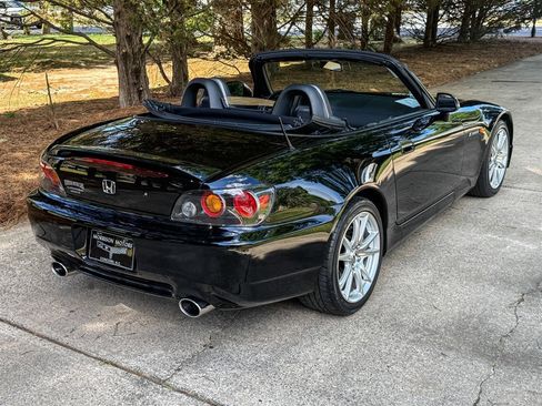 Used 2005 Honda S2000 image 38