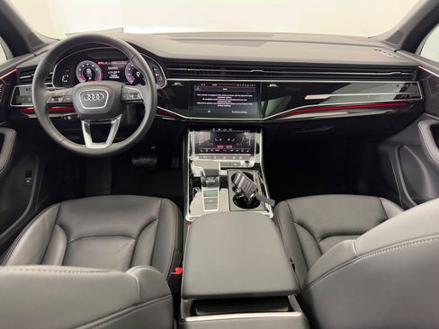 Used 2025 Audi Q7 3.0T Premium Plus w/ Premium Plus Package image 18
