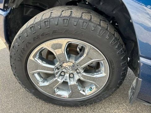 Used 2022 RAM 1500 Big Horn AWD/4WD image 60