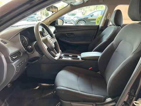 Used 2025 Nissan Sentra S image 21