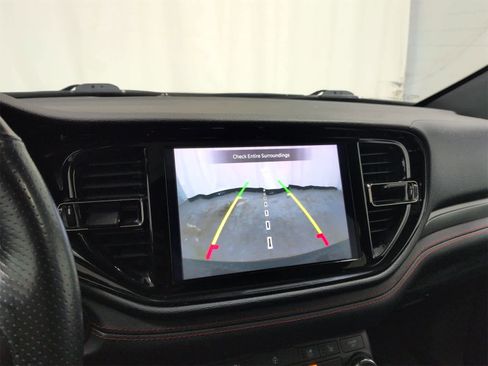 Certified 2024 Dodge Durango GT image 32