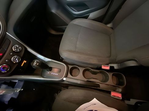 Used 2021 Chevrolet Trax LS w/ Tint and Cruise Package FWD image 48