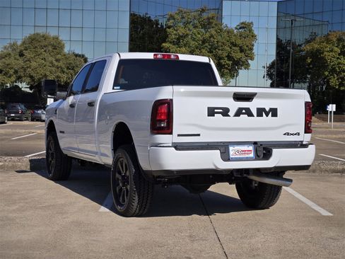 New 2025 RAM 2500 Big Horn image 6