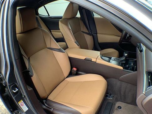 Used 2019 Lexus ES 300h w/ Premium Package FWD image 25