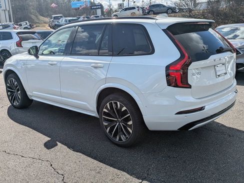 New 2026 Volvo XC90 B6 Ultra w/ Protection Package Premier AWD/4WD image 4