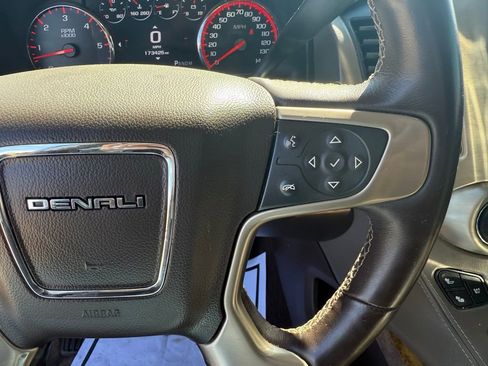 Used 2016 GMC Yukon XL Denali w/ Open Road Package image 37