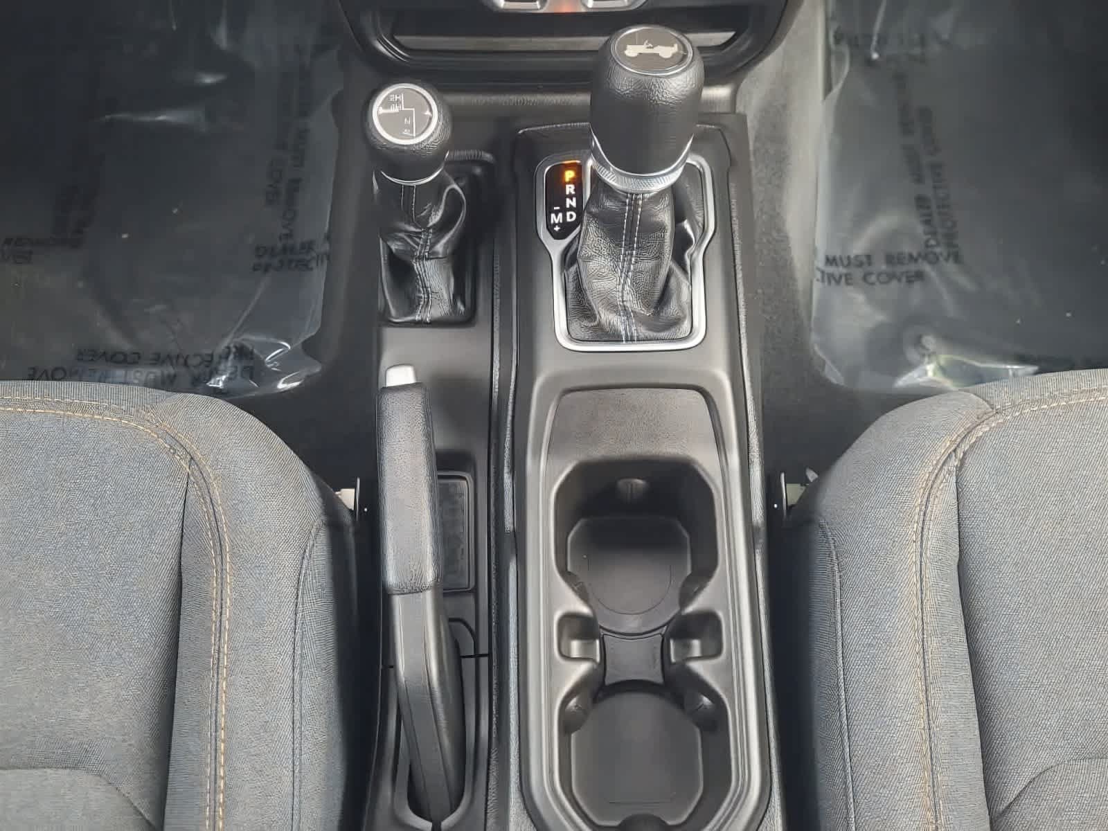 Used 2026 Jeep Wrangler Unlimited Sport AWD/4WD image 15
