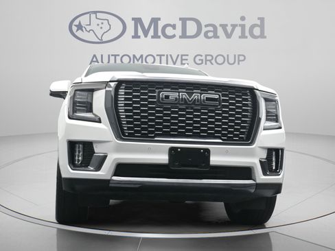 Used 2024 GMC Yukon Denali Ultimate AWD/4WD image 27