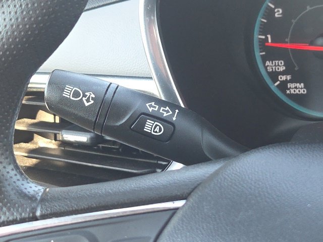 Used 2021 Chevrolet Equinox LS w/ LS Convenience Package FWD image 39