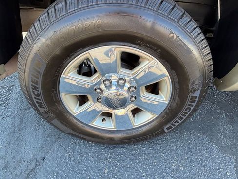 Used 2014 RAM 2500 Longhorn w/ Convenience Group image 10