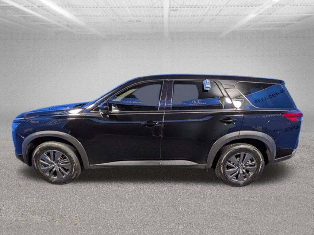 Used 2023 Nissan Pathfinder S AWD/4WD image 8
