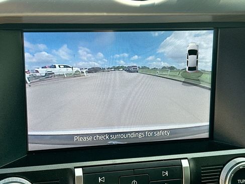 Used 2020 Ford Mustang Premium image 17