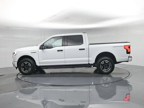 Certified 2023 Ford F150 Lightning XLT AWD/4WD image 28