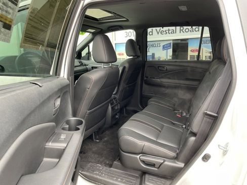 Used 2022 Honda Passport TrailSport image 27