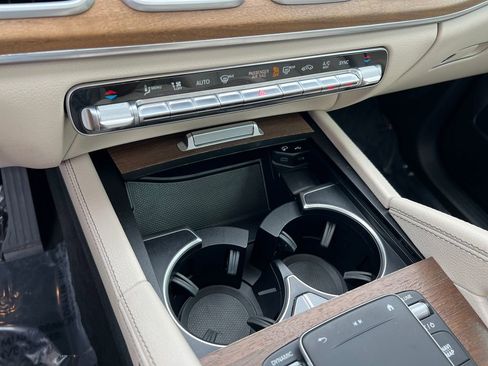 Used 2022 Mercedes-Benz GLE 350 image 30