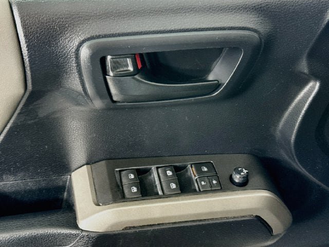 Certified 2019 Toyota Tacoma SR5 RWD image 20