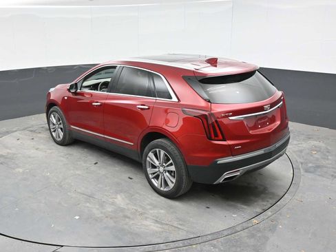 Used 2024 Cadillac XT5 Premium Luxury w/ Technology Package AWD/4WD image 12