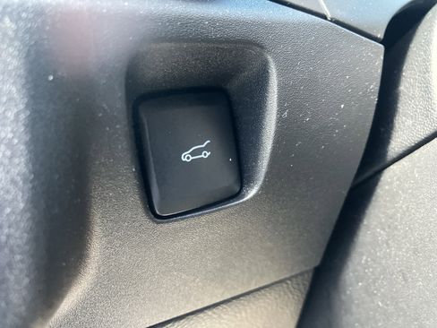 Used 2020 Ford Fusion S image 20