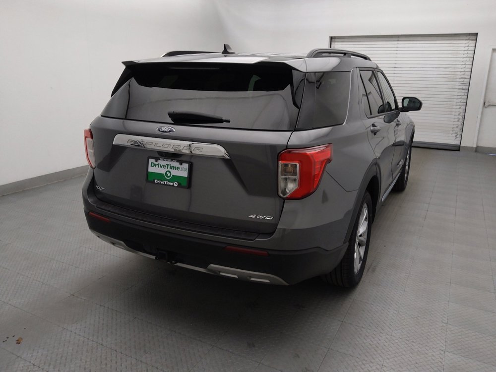 Used 2021 Ford Explorer XLT w/ Equipment Group 202A AWD/4WD image 7