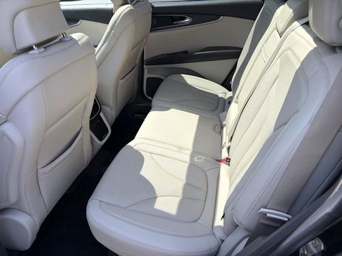 Used 2019 Lincoln Nautilus Reserve AWD/4WD image 21