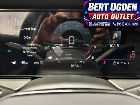 Used 2026 GMC Terrain AT4 AWD/4WD image 14