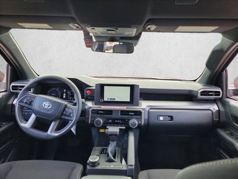 Used 2025 Toyota 4Runner 4WD image 18