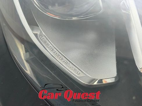 Used 2017 Mercedes-Benz GLS 450 4MATIC image 30