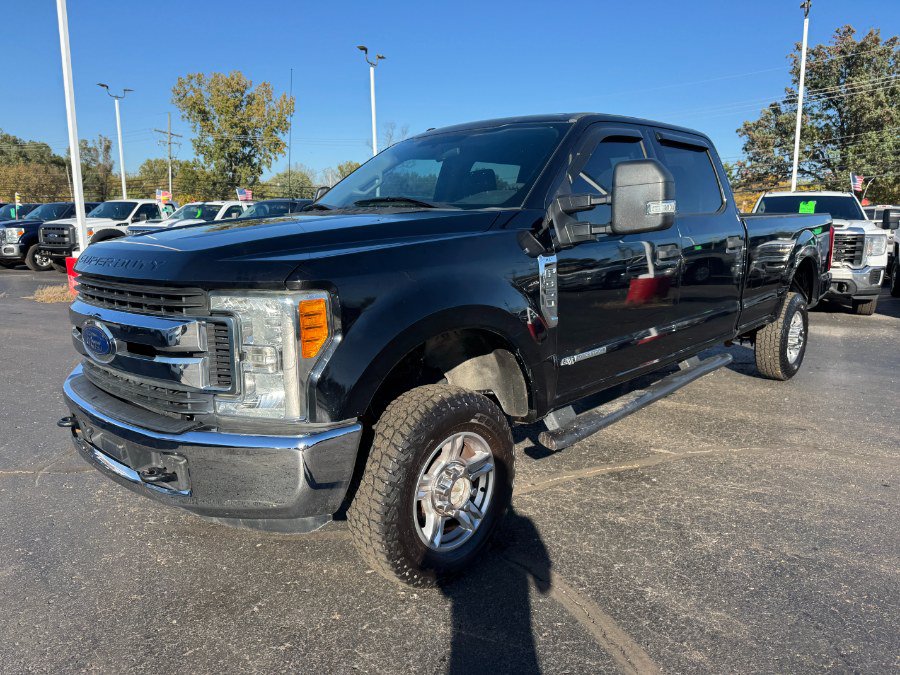 Used 2017 Ford F350 XLT w/ Snow Plow Prep Package AWD/4WD image 1