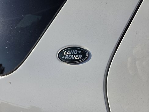 New 2025 Land Rover Discovery Sport S image 23