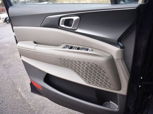 New 2026 Kia Carnival LXS image 33