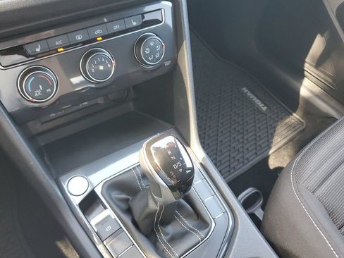 Certified 2024 Volkswagen Tiguan S FWD image 27