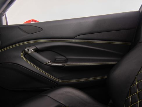 Certified 2022 Ferrari F8 Tributo image 44